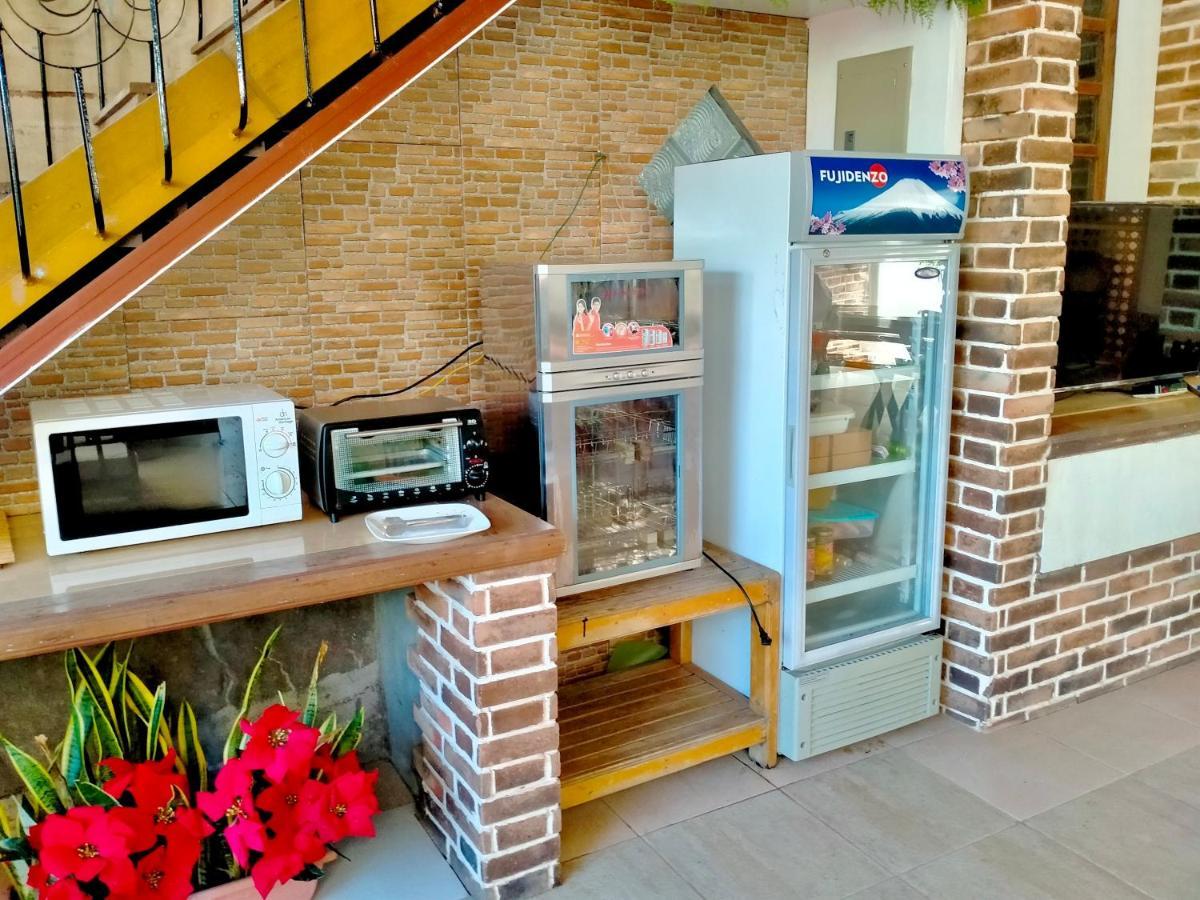 Balai Tinay Guesthouse Legazpi City Exteriör bild